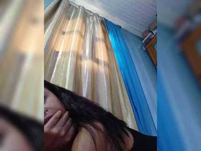 Reinewallashy3 webcam