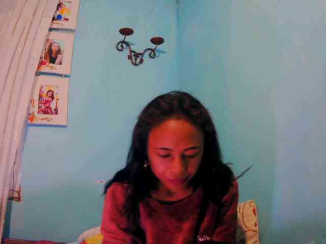 Reinewallashy3 webcam