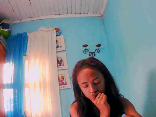 Reinewallashy3 webcam