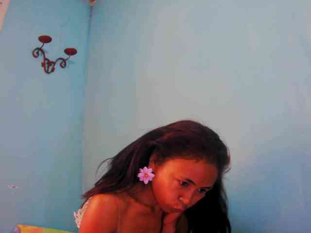 Reinewallashy3 webcam