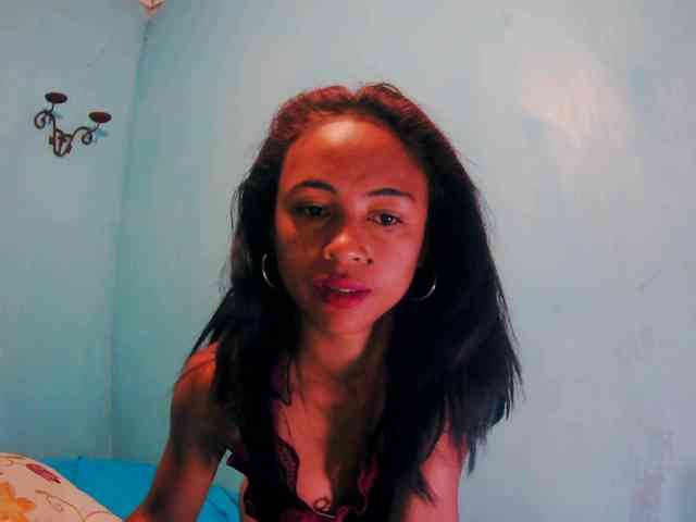 Reinewallashy3 webcam