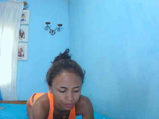 Reinewallashy3 webcam