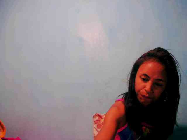 Reinewallashy3 webcam