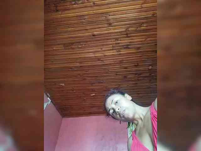 Reinewallashy3 webcam