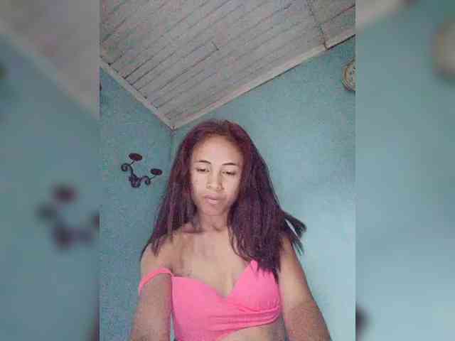 Reinewallashy3 webcam