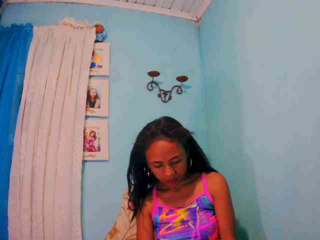 Reinewallashy3 webcam