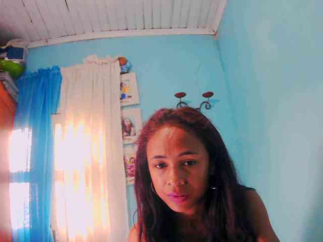 Reinewallashy3 webcam