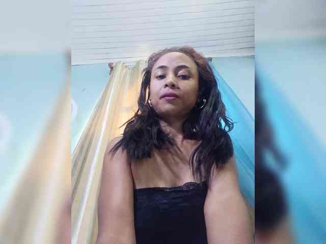 Reinewallashy3 webcam