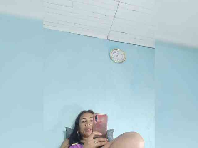 Reinewallashy3 webcam