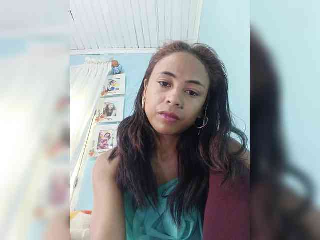 Reinewallashy3 webcam