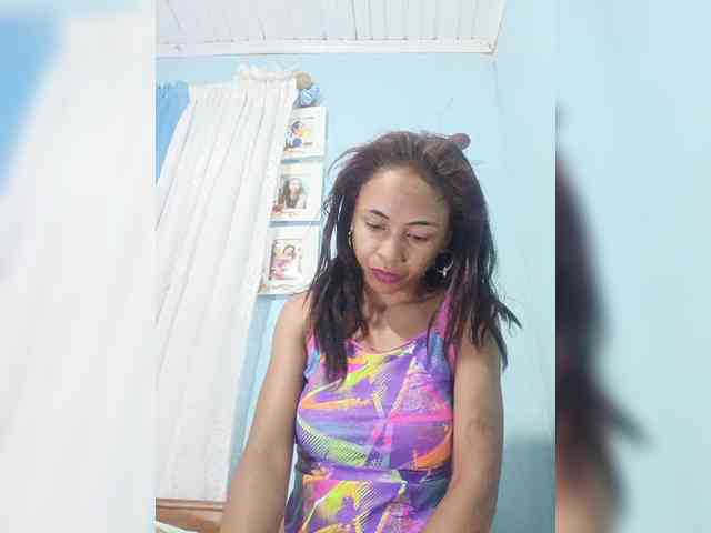 Reinewallashy3 webcam