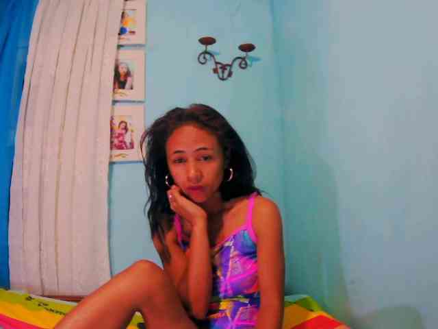 Reinewallashy3 webcam