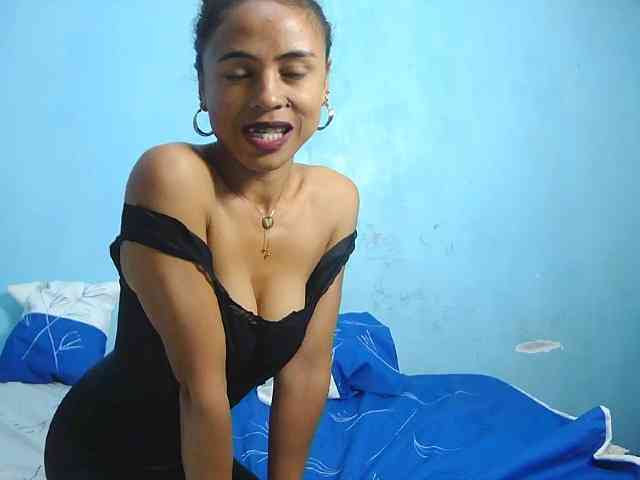 Reinewallashy3 webcam