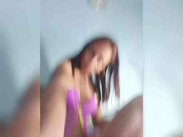 Reinewallashy3 webcam