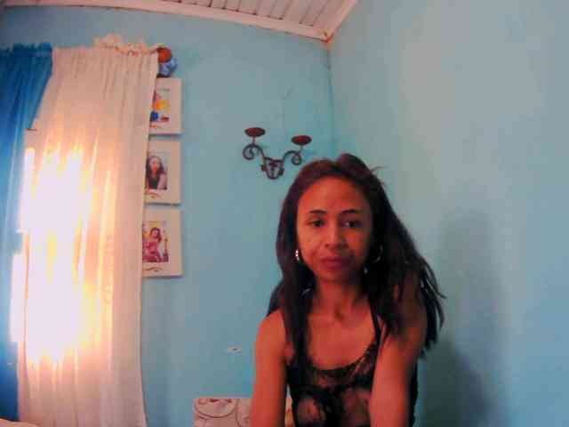 Reinewallashy3 webcam