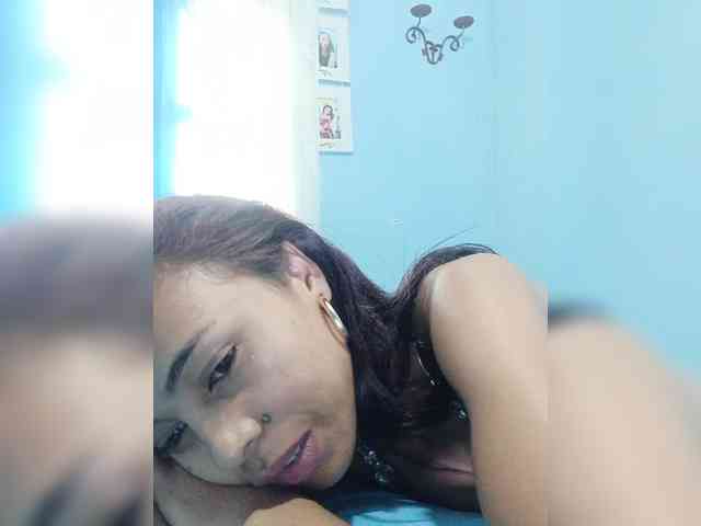 Reinewallashy3 webcam