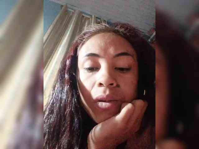 Reinewallashy3 webcam