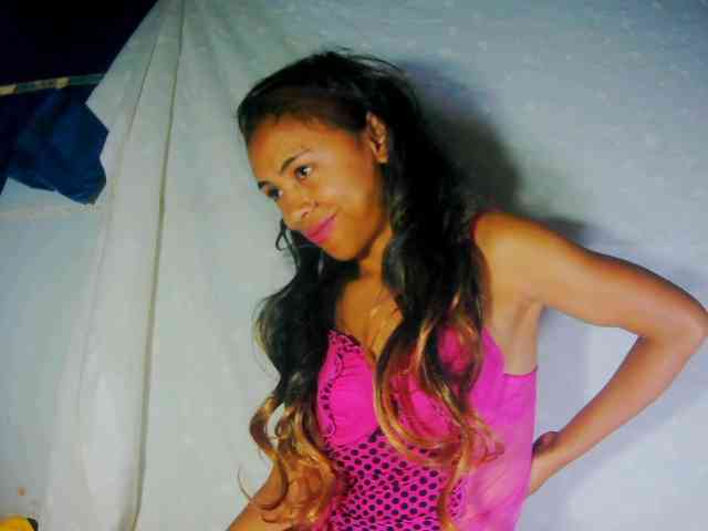 Reinewallashy3 webcam