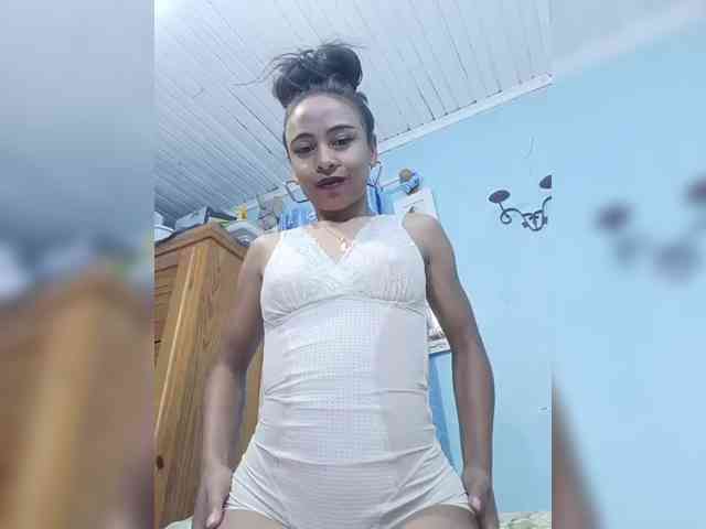 Reinewallashy3 webcam
