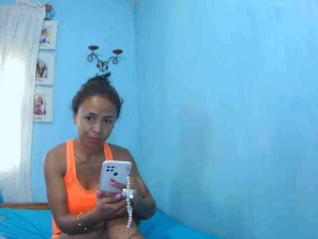 Reinewallashy3 webcam