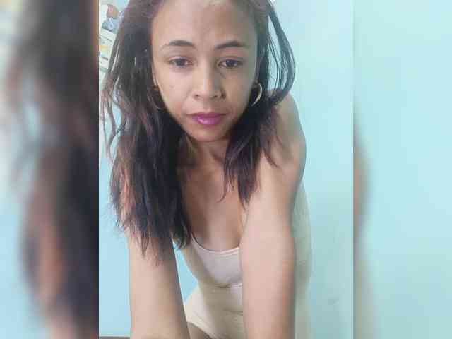 Reinewallashy3 webcam