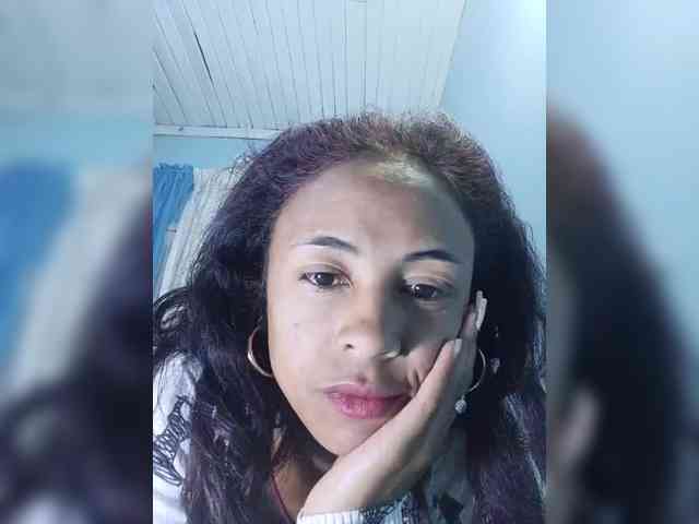 Reinewallashy3 webcam