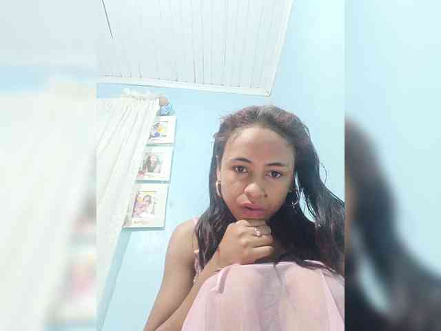 Reinewallashy3 webcam