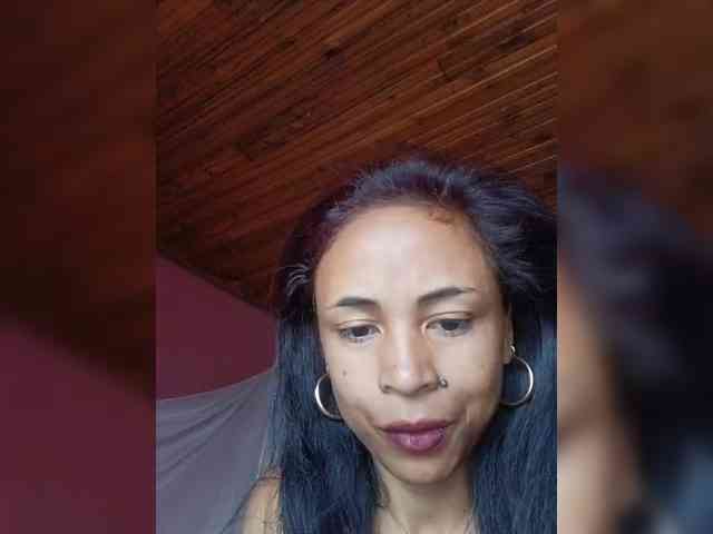 Reinewallashy3 webcam