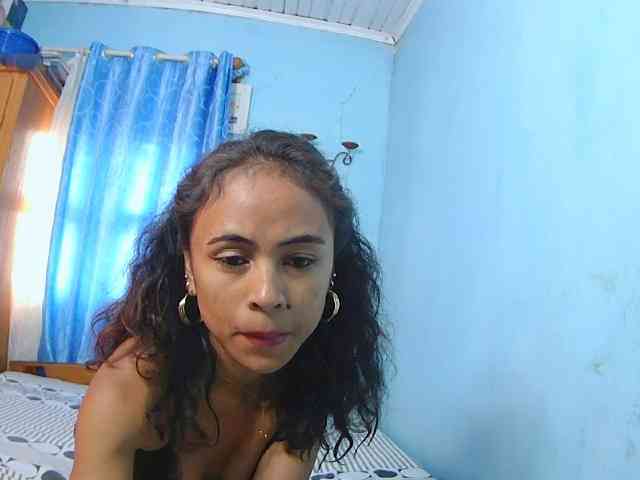 Reinewallashy3 webcam