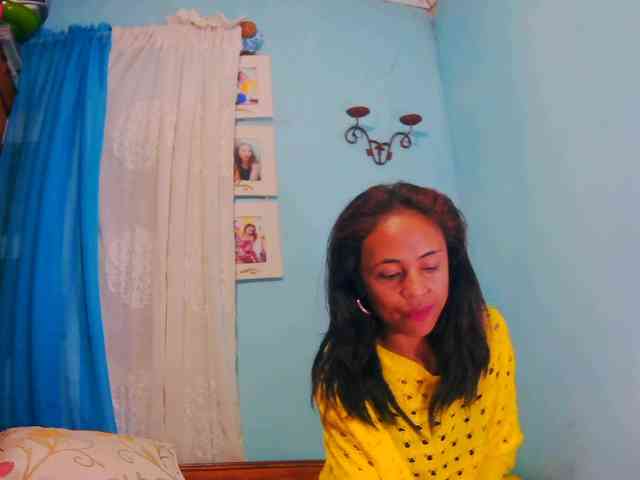 Reinewallashy3 webcam