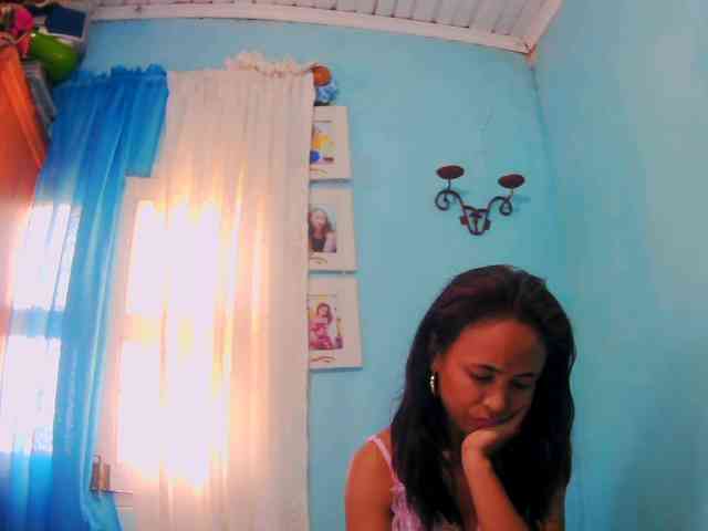 Reinewallashy3 webcam