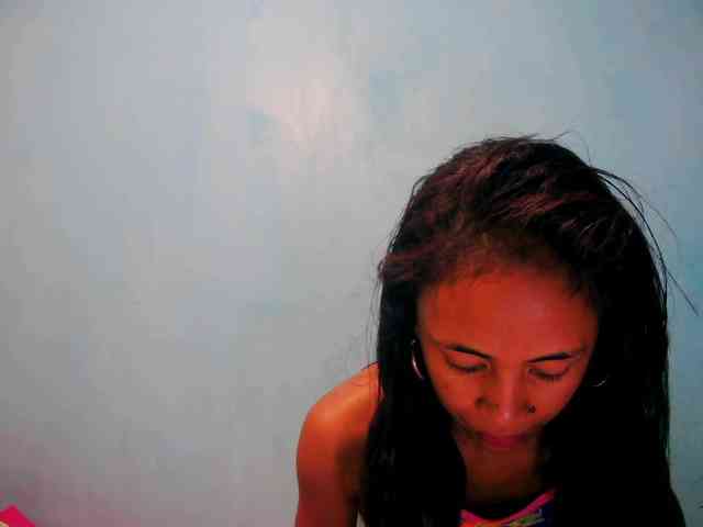 Reinewallashy3 webcam