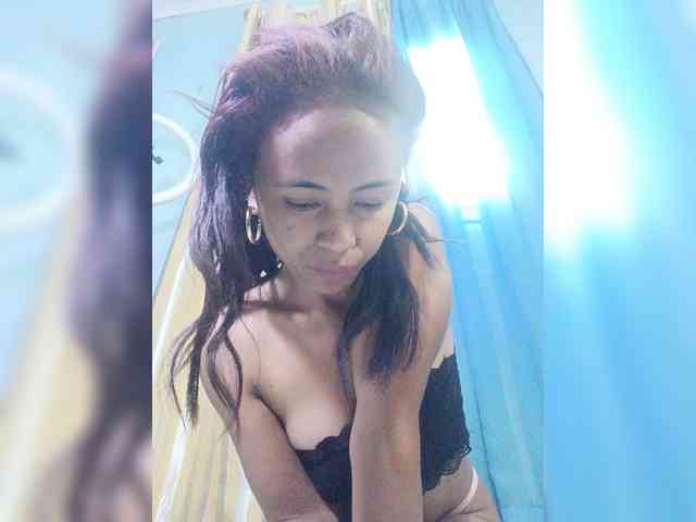 Reinewallashy3 webcam