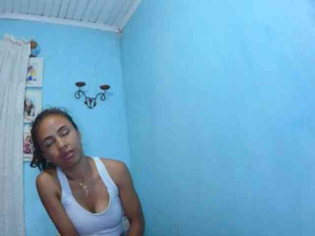 Reinewallashy3 webcam