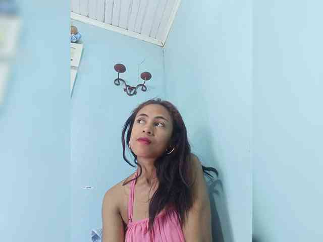 Reinewallashy3 webcam