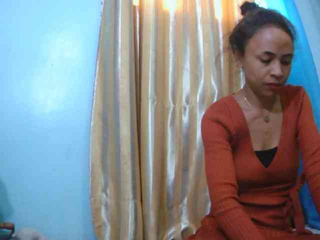 Reinewallashy3 webcam