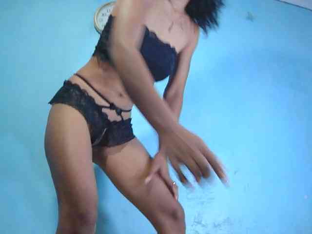 Reinewallashy3 webcam
