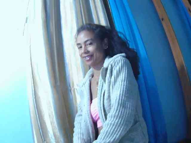 Reinewallashy3 webcam