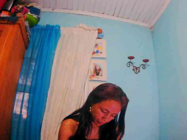 Reinewallashy3 webcam