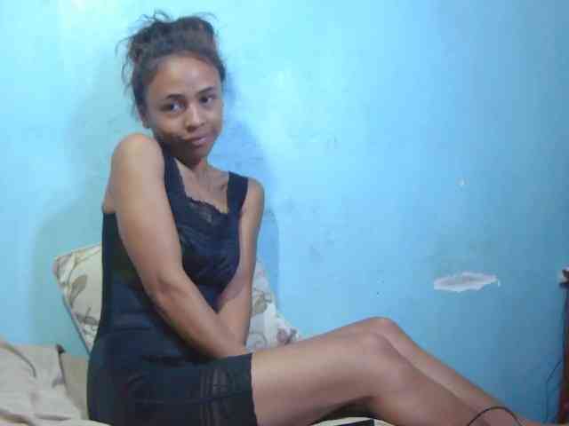 Reinewallashy3 webcam