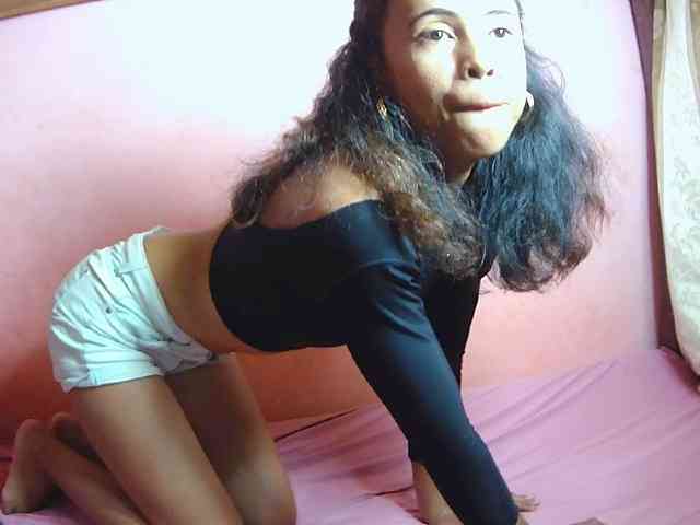 Reinewallashy3 webcam