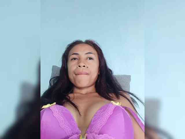 Reinewallashy3 webcam