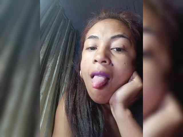 Reinewallashy3 webcam