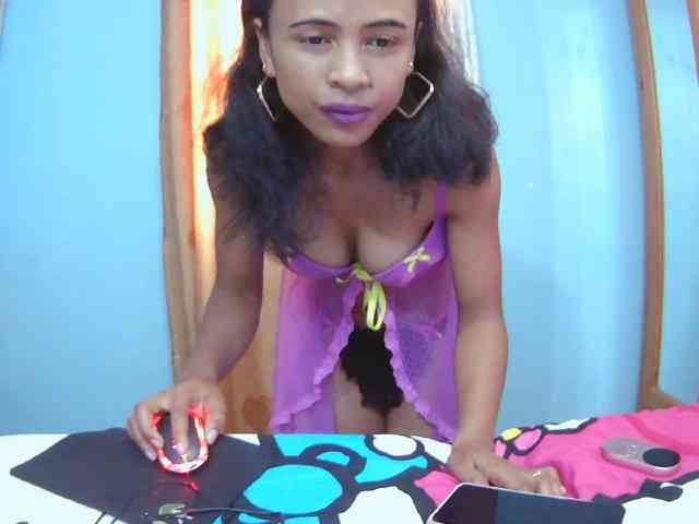 Reinewallashy3 webcam