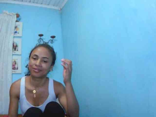 Reinewallashy3 webcam