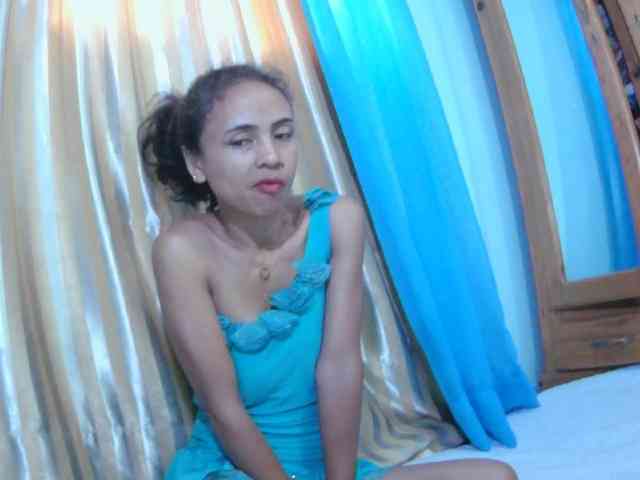 Reinewallashy3 webcam