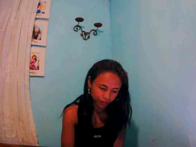 Reinewallashy3 webcam