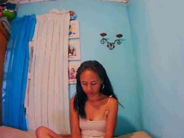 Reinewallashy3 webcam