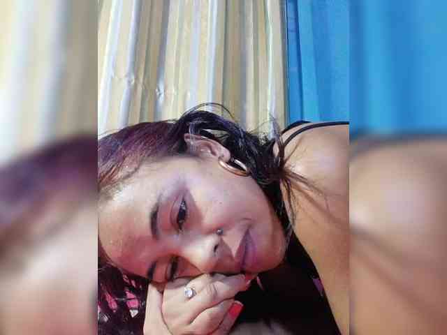 Reinewallashy3 webcam