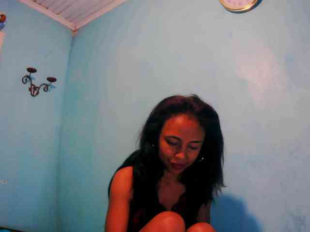 Reinewallashy3 webcam